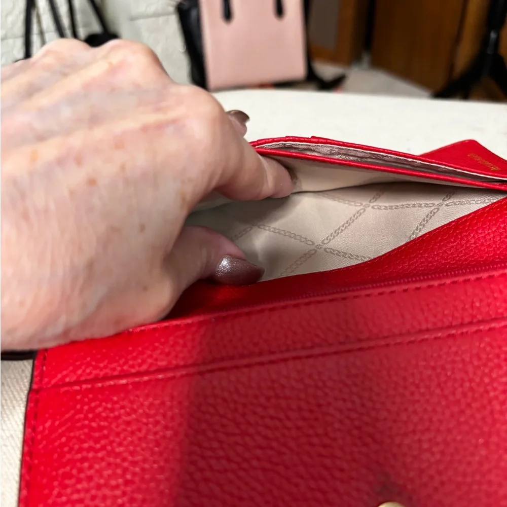 Michael Kors Leather Wallet with removable (Red Braided/Custom Faux Pearl chain - Picture 7 of 14